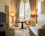 Room image #14 at Renaissance London St. Pancras